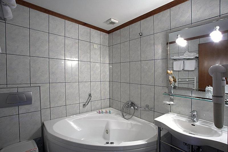 Hotel Egnatia Ioannina Zimmer foto