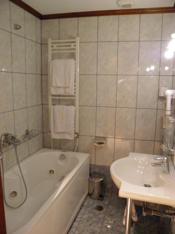 Hotel Egnatia Ioannina Zimmer foto